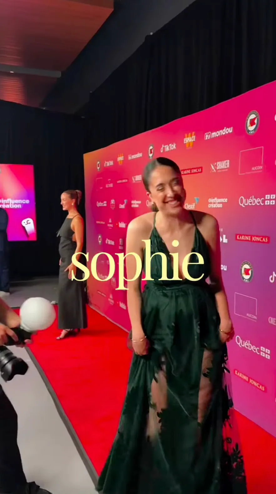 @sophielab_
